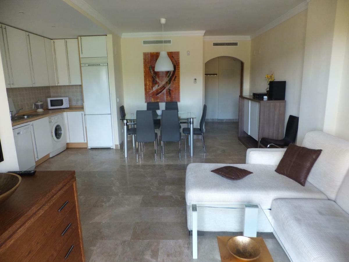 Costa Galera Apartment Естепона Екстериор снимка