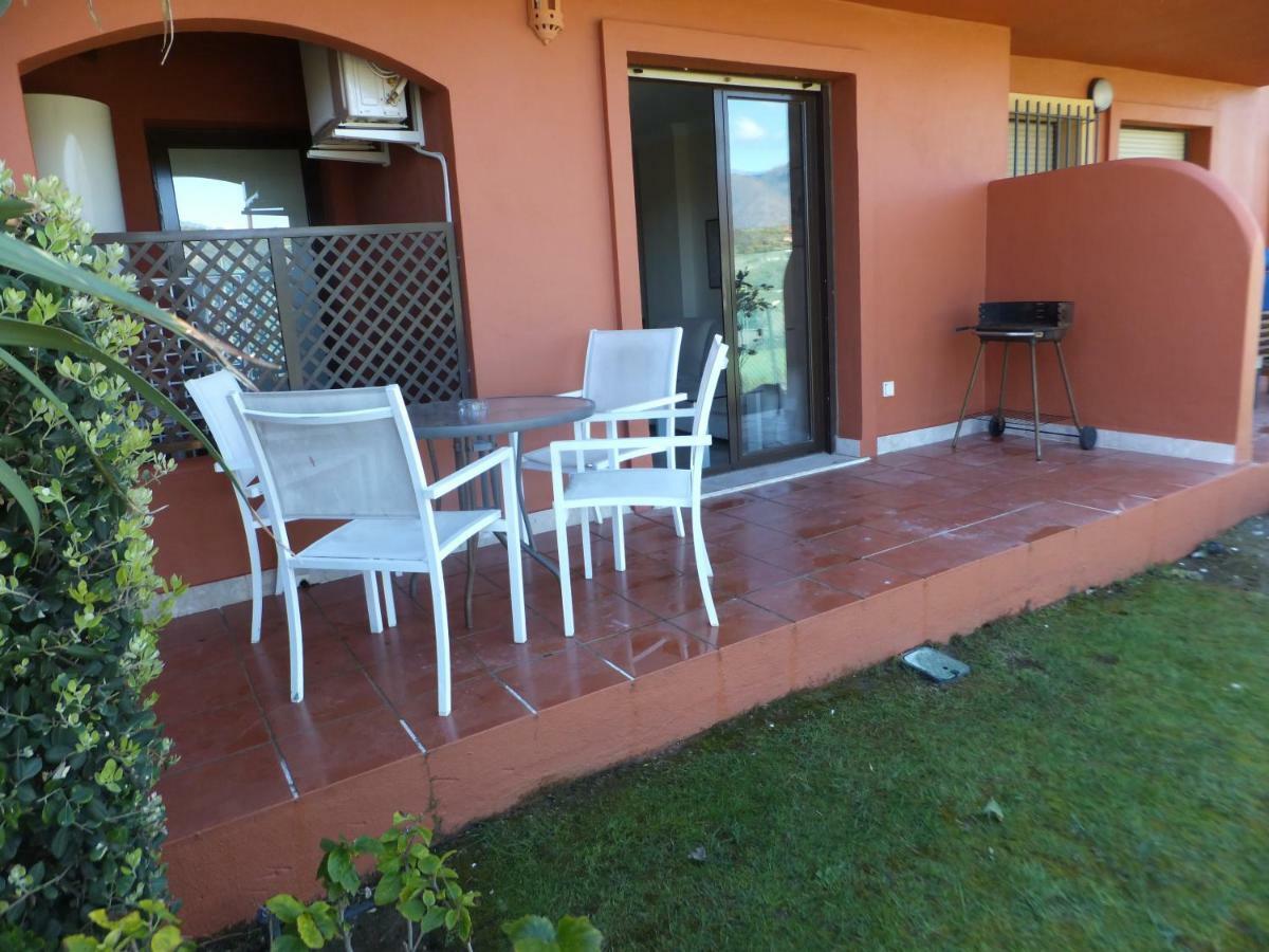 Costa Galera Apartment Естепона Екстериор снимка
