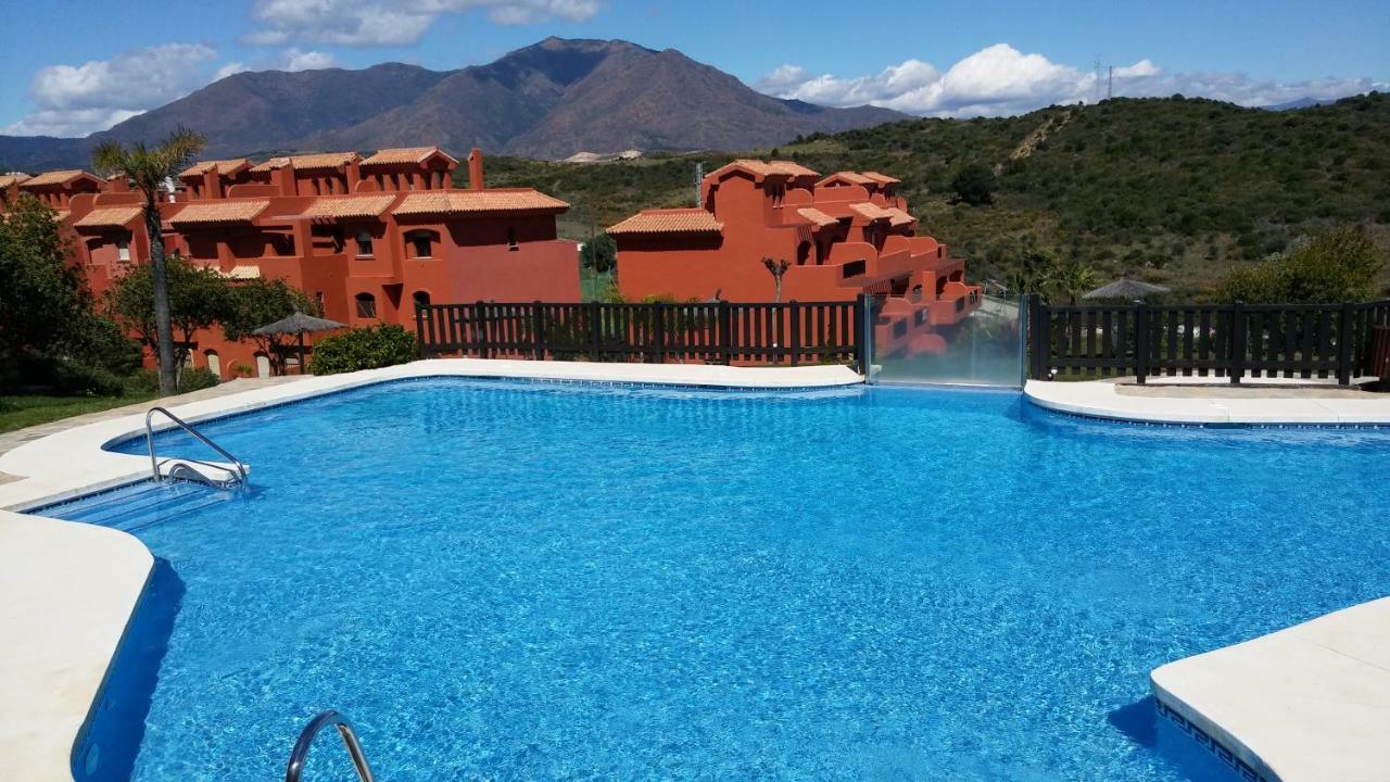 Costa Galera Apartment Естепона Екстериор снимка