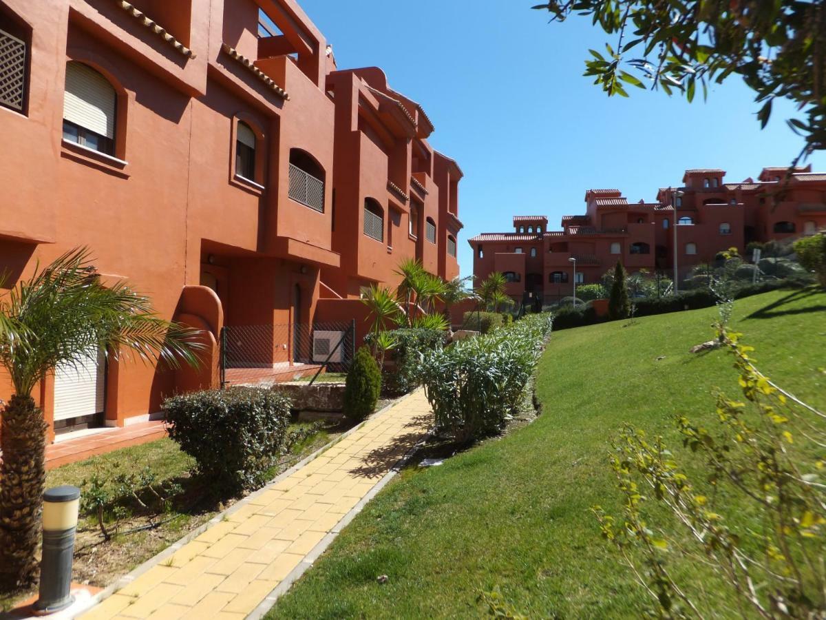Costa Galera Apartment Естепона Екстериор снимка