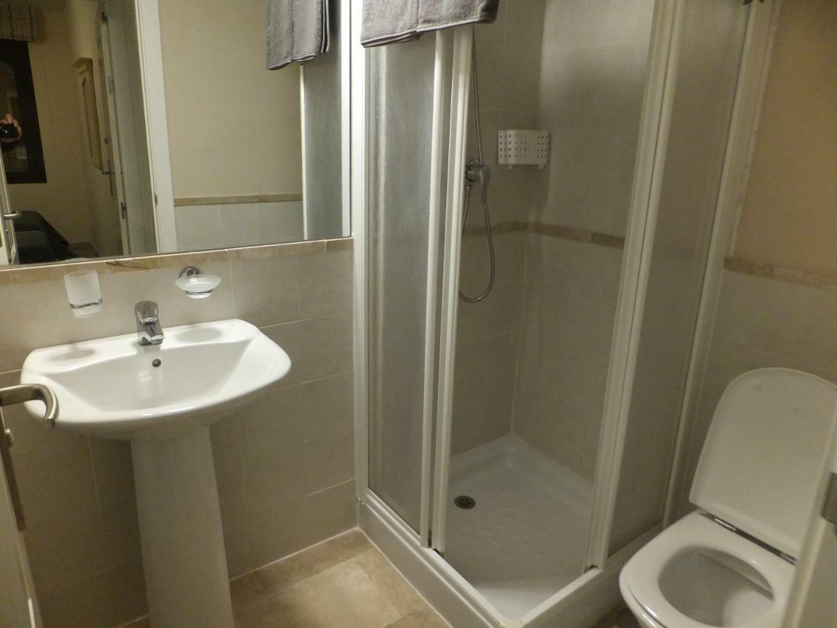 Costa Galera Apartment Естепона Екстериор снимка